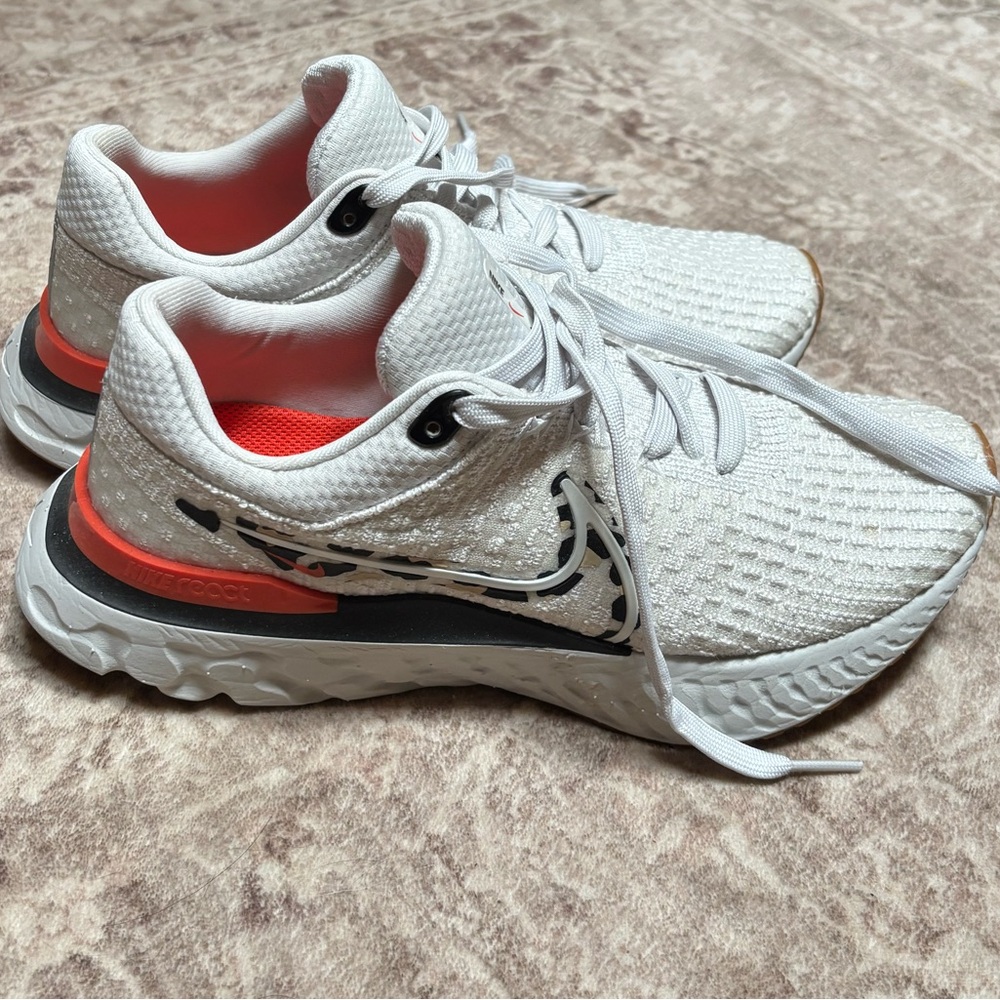 Nike White and Red Athletic Shoes